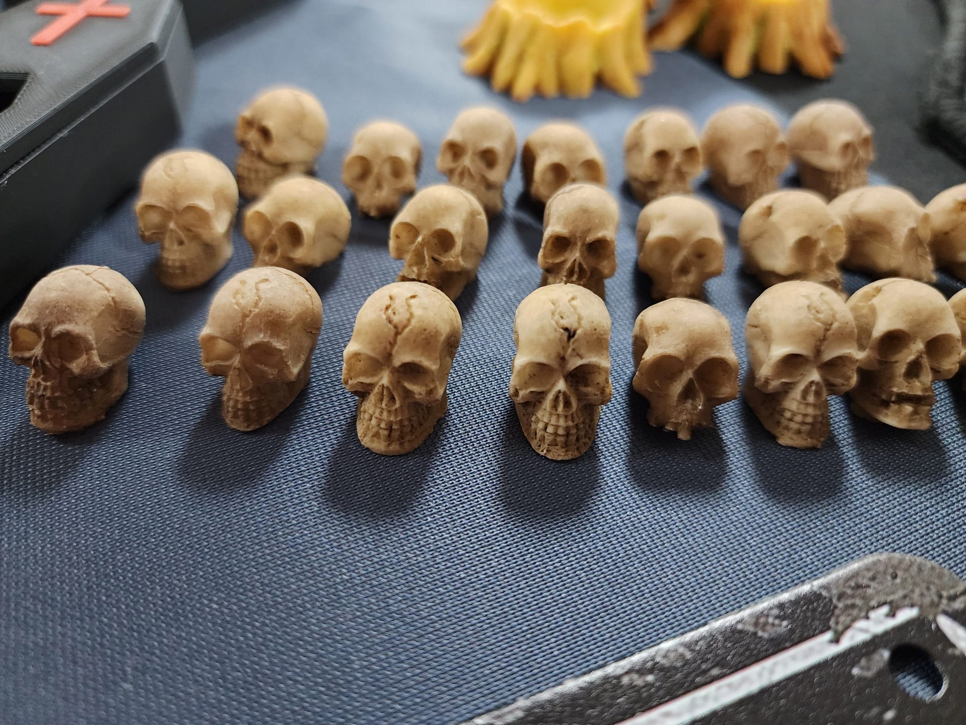 Tiny Skulls - 10 Random Skulls image